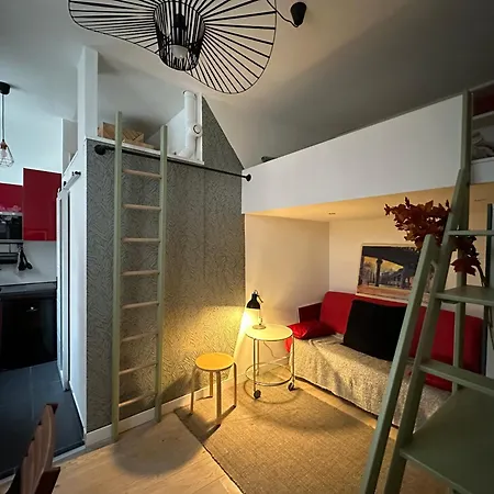 Centre Dynamique Et Populaire Apartment Paris